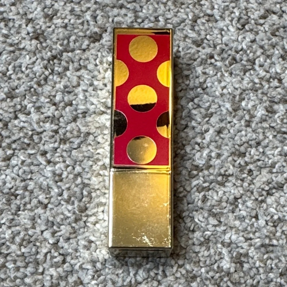 Estée Lauder Pure Color Lipstick Red Ribbon Limited Edition NWT